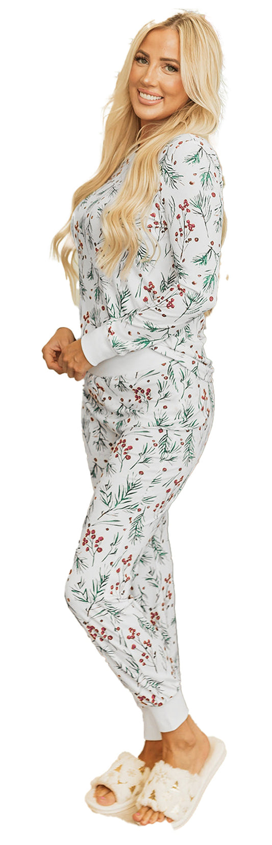White Holly Print Lounge Set For Comfort