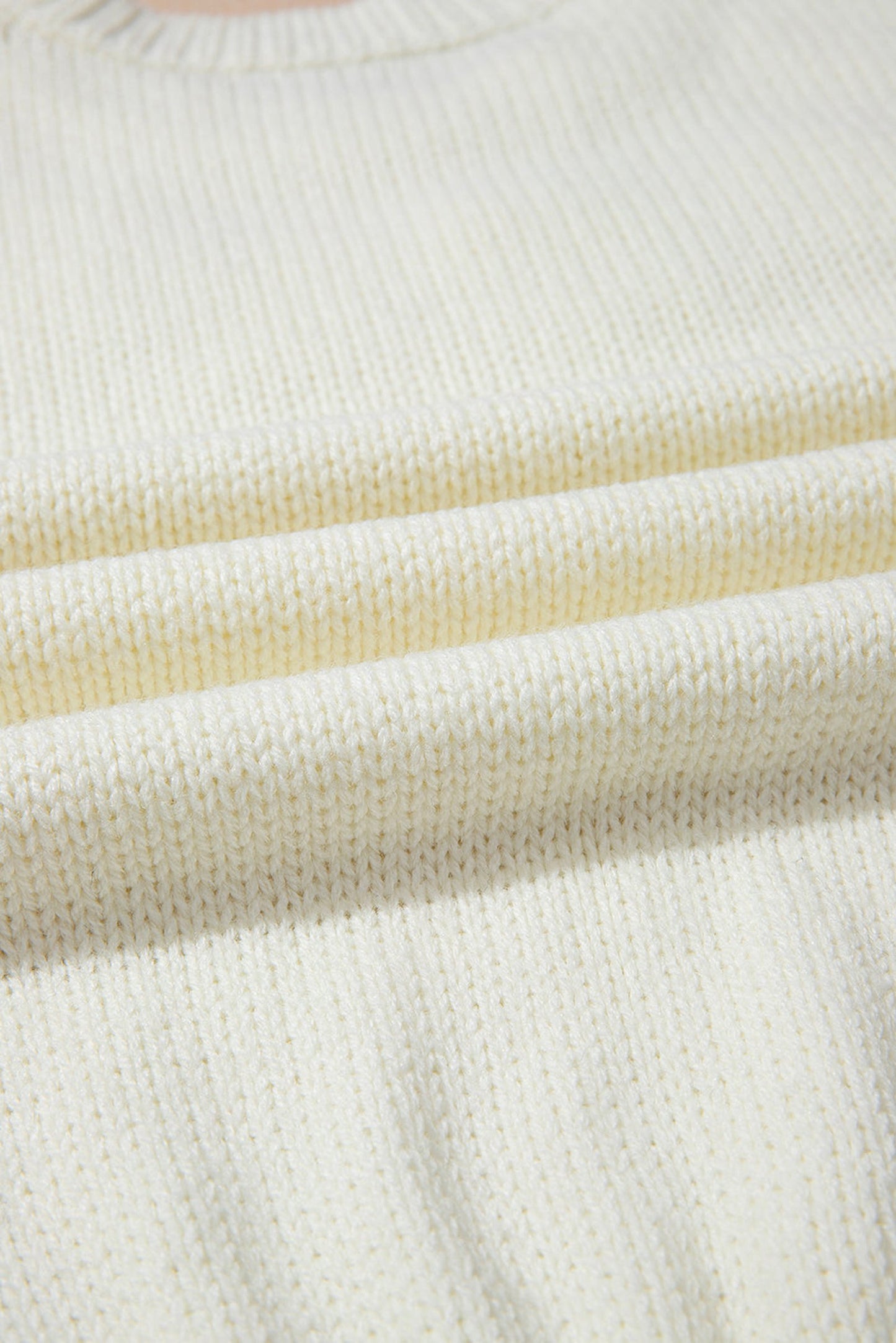 White Flower Detail Sweater For Trendy Style