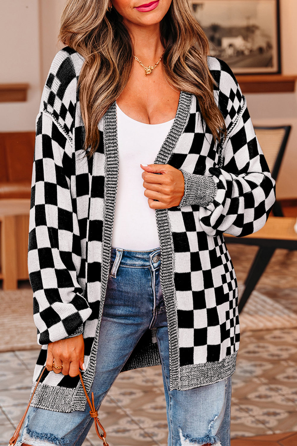 Black Checkered Cardigan For Trendy Style
