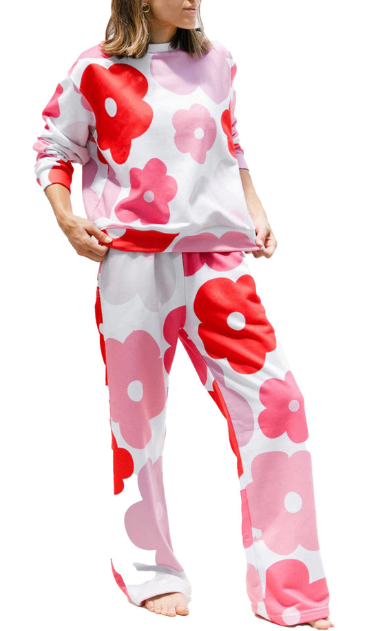 White Floral Lounge Set For Relaxation