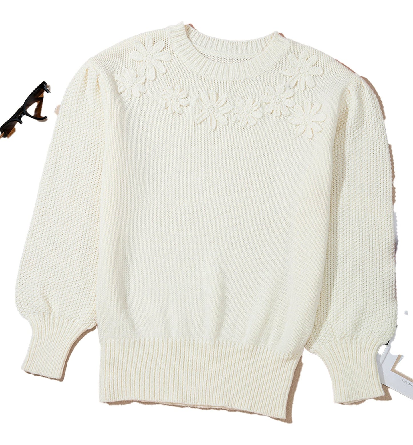 White Flower Detail Sweater For Trendy Style