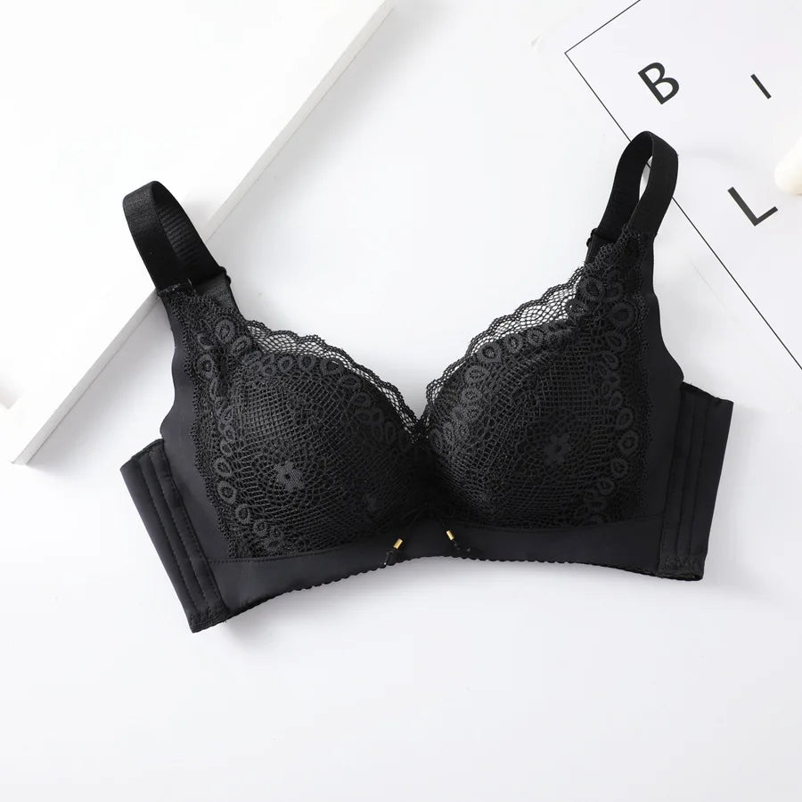 Push Up Bra with Elegant Lace Design