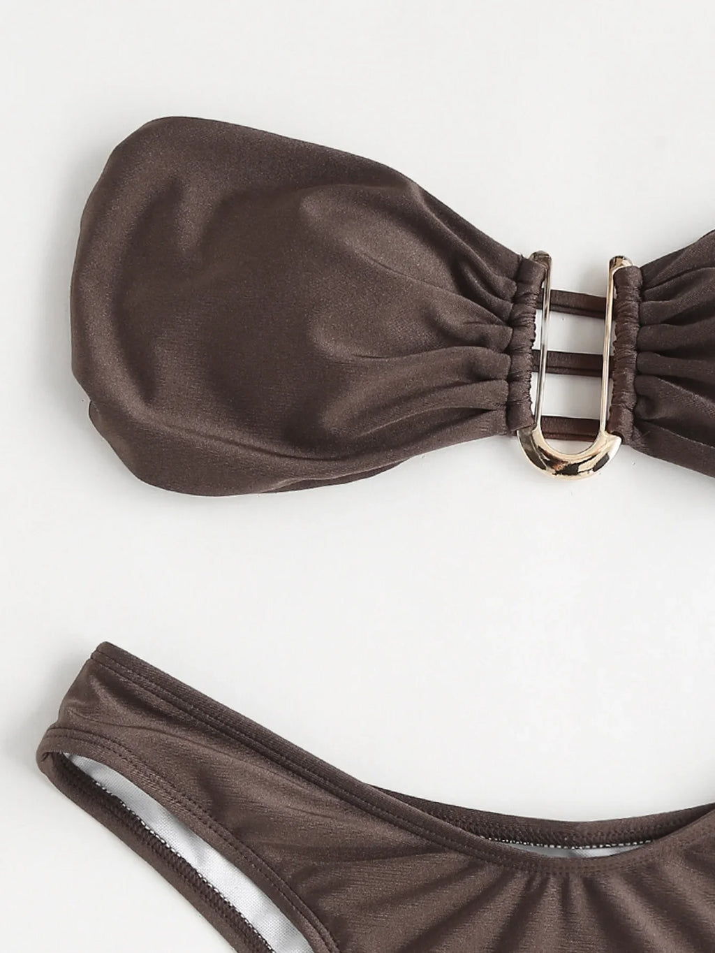 Bikini: Trendy High-Waisted Two-Piece