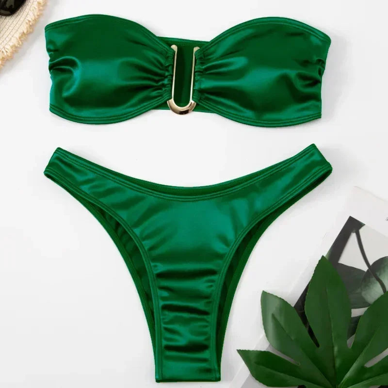 Bikini: Trendy High-Waisted Two-Piece