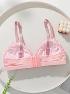 Underwire in Bra with Lace Design