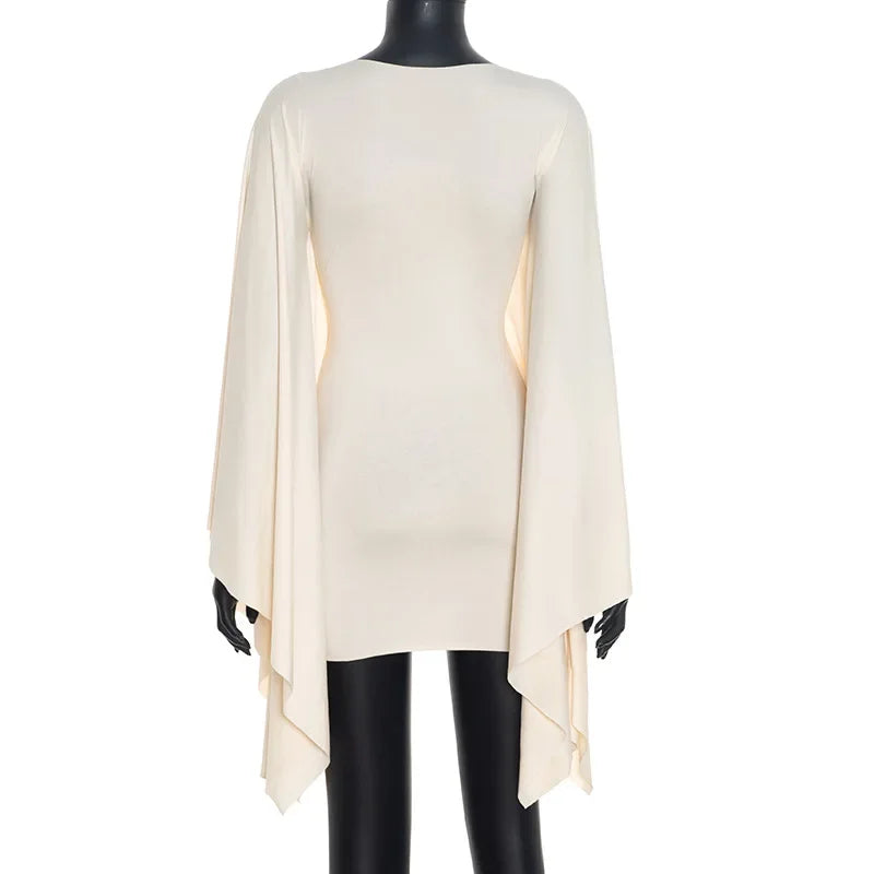 Mini Dress: Trendy & Chic Fashion Staple