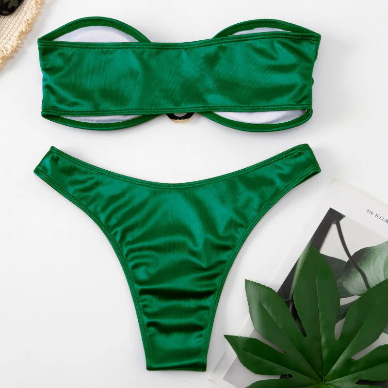 Bikini: Trendy High-Waisted Two-Piece