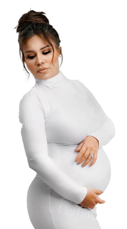 LuckeLadybug LLC white maternity photo shoot dress with long sleeves for elegant pregnancy portraits