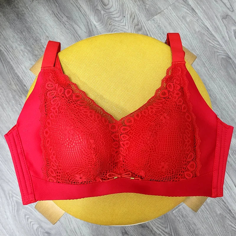Push Up Bra with Elegant Lace Design