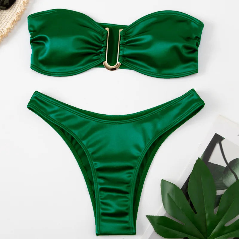 Bikini: Trendy High-Waisted Two-Piece