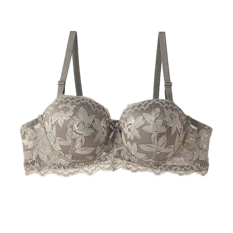 Push Up Bra with Elegant Lace Design