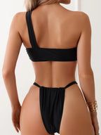 Swimmers Swimwear: Chic Bikini Set
