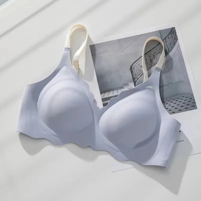 Comfortable Wireless Knit Bralette Top with Adjustable Straps