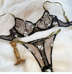 Underwire Bra with Lace - Elegant Style