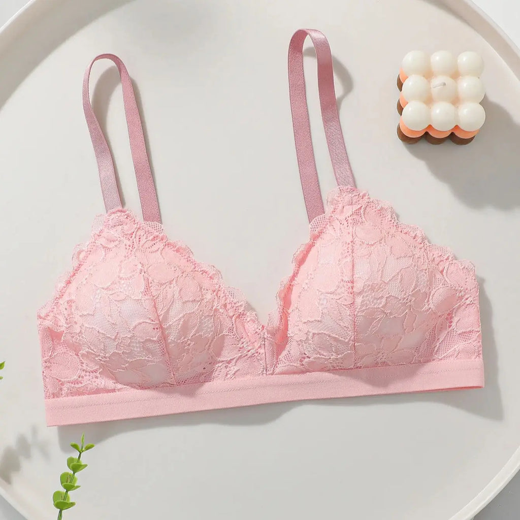Underwire in Bra with Lace Design