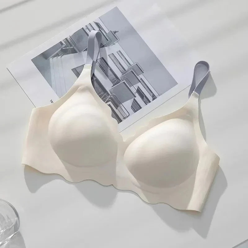 Comfortable Wireless Knit Bralette Top with Adjustable Straps