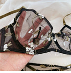 Underwire Bra with Lace - Elegant Style
