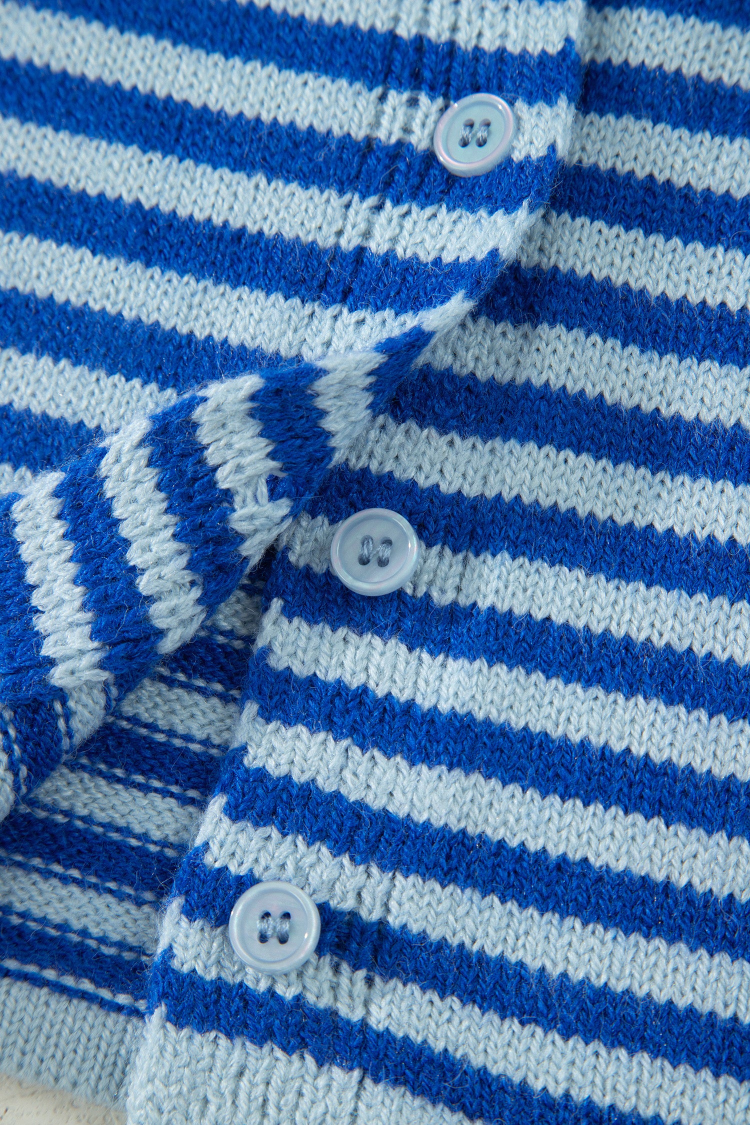 Cable Knit Cardigan Men in Striped Design