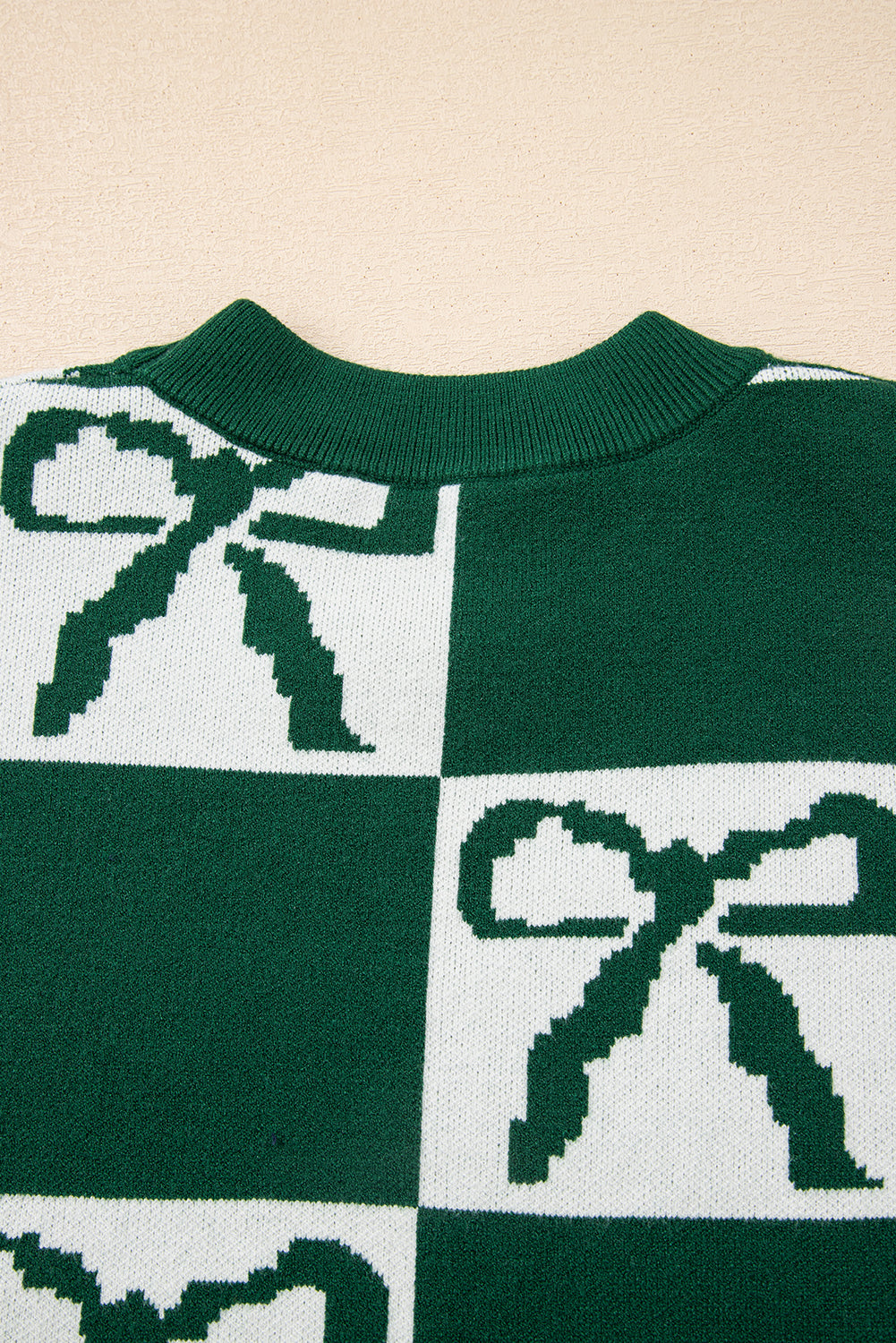 Blackish Green Checkered Sweater For Trendy Style