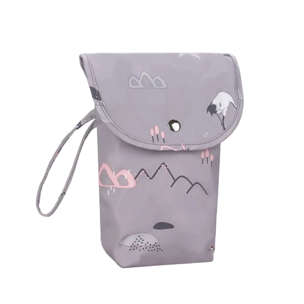 LuckeLadybug Baby Changing Kit in Gray with Mountain Design for Easy Storage of Baby Diaper Sizes