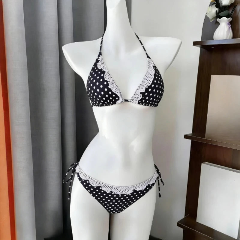 Beugel Bikini Set with Skirted Bottom