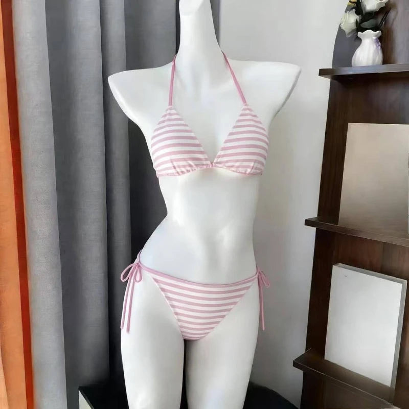 Beugel Bikini Set with Skirted Bottom