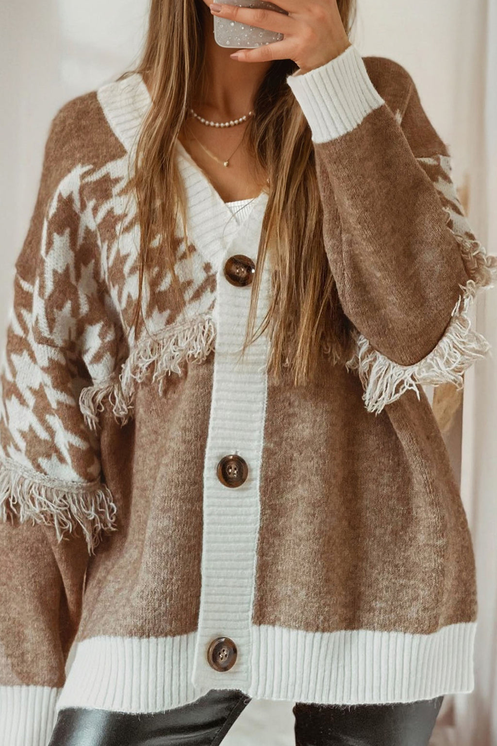 Color Block Cardigan - Trendy & Chic Style