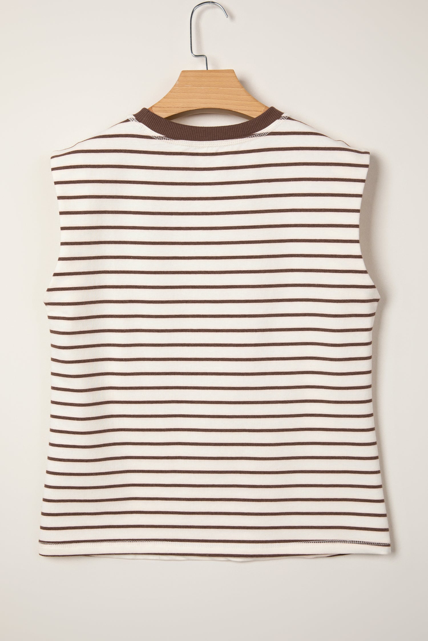 Camiseta sin mangas holgada con cuello redondo y ribete de canalé a rayas rojas