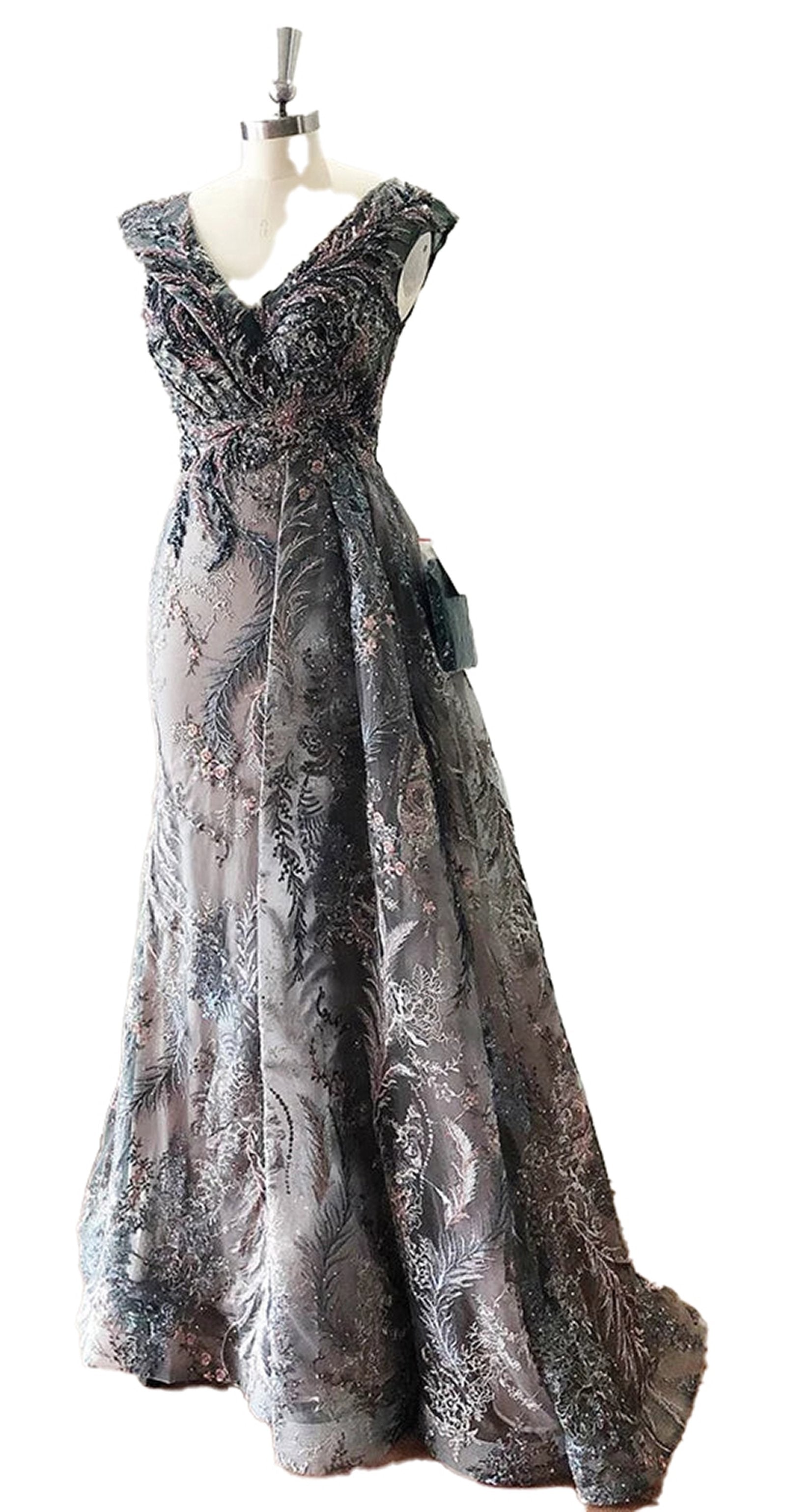 Elegant Dubai mermaid evening gown with intricate detailing and flowing fabric, perfect for formal events