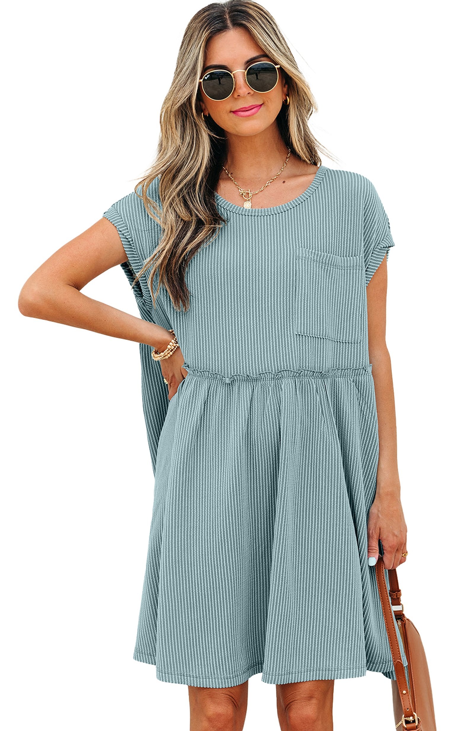 Comfortable dusty pink swing mini dress with short sleeves and a relaxed fit for summer outings
