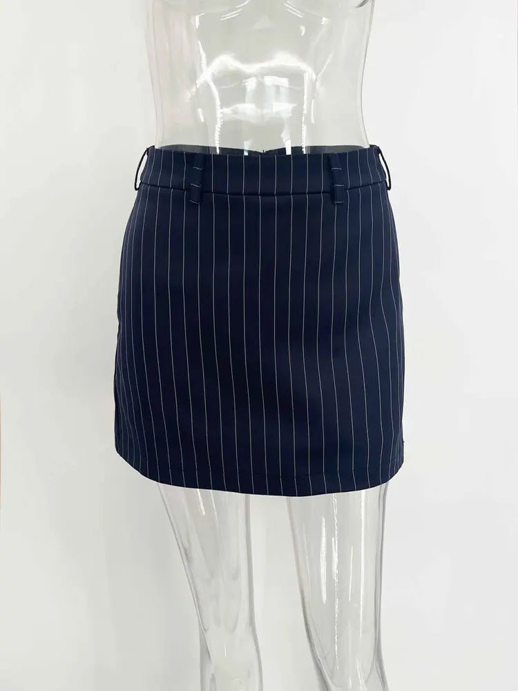 Elegant striped suit coat for women featuring a sleek design and tailored fit.