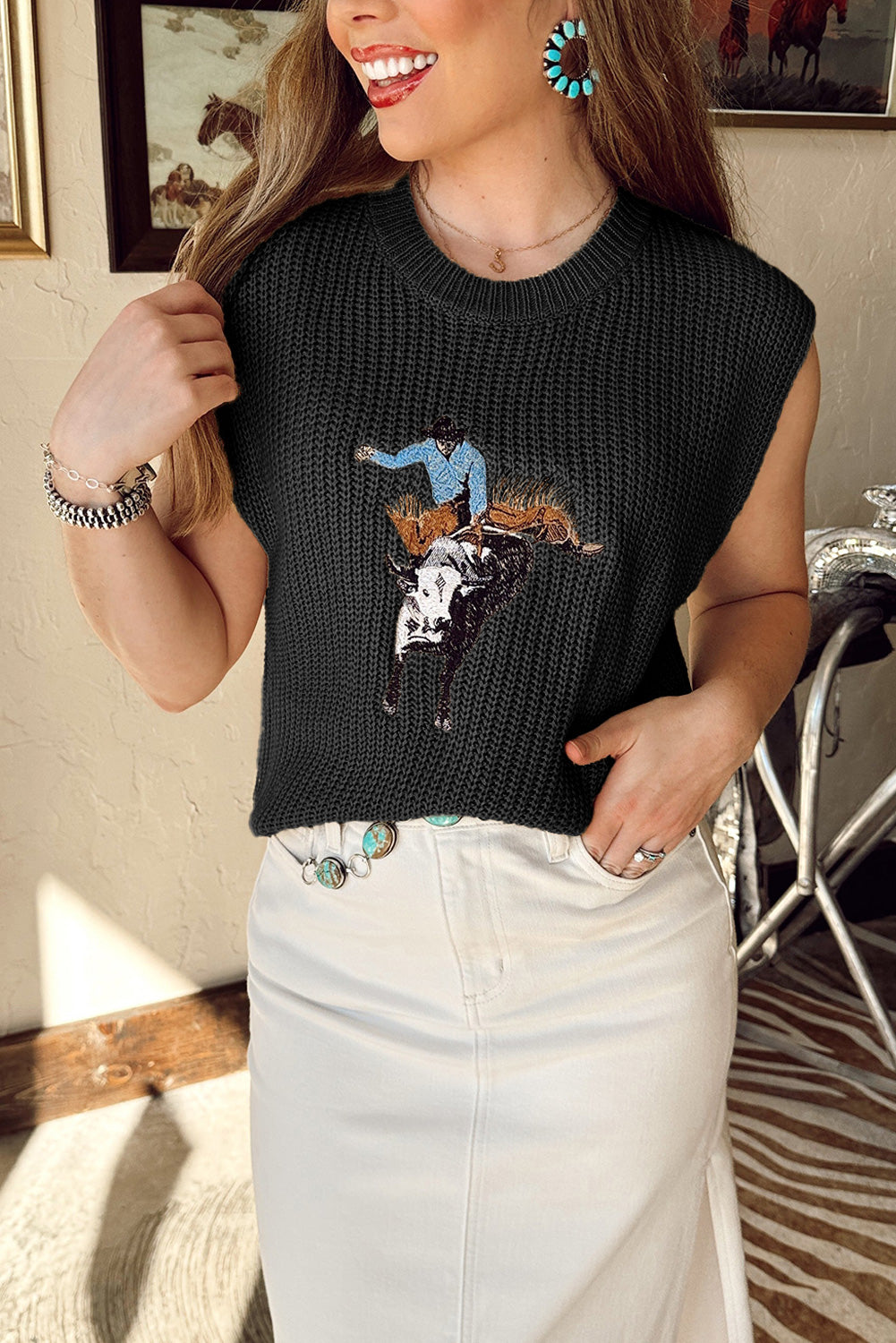 Parchment Western Cowboy Embroidery Round Neck Sleeveless Sweater