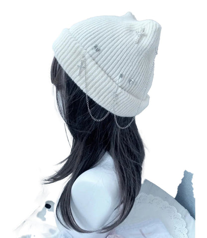 Gothic cat ear beanie for women in white with chains and ribbed design, perfect for stylish winter outfits