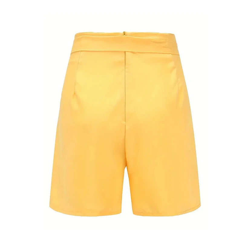 High-Waist Shorts for Trendy Summer Style