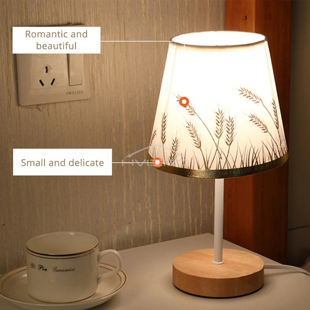 Modern Desk and Lamp for Stylish Lighting
