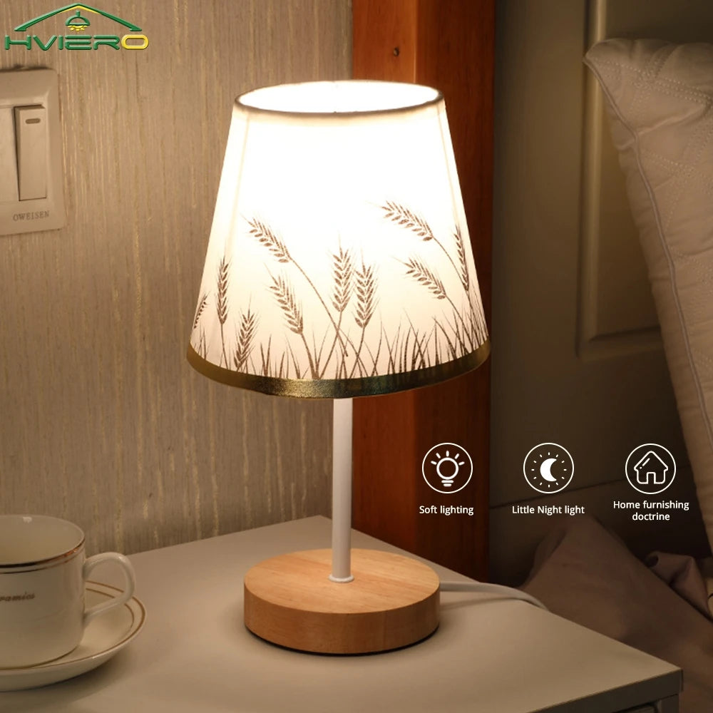 Modern Desk and Lamp for Stylish Lighting
