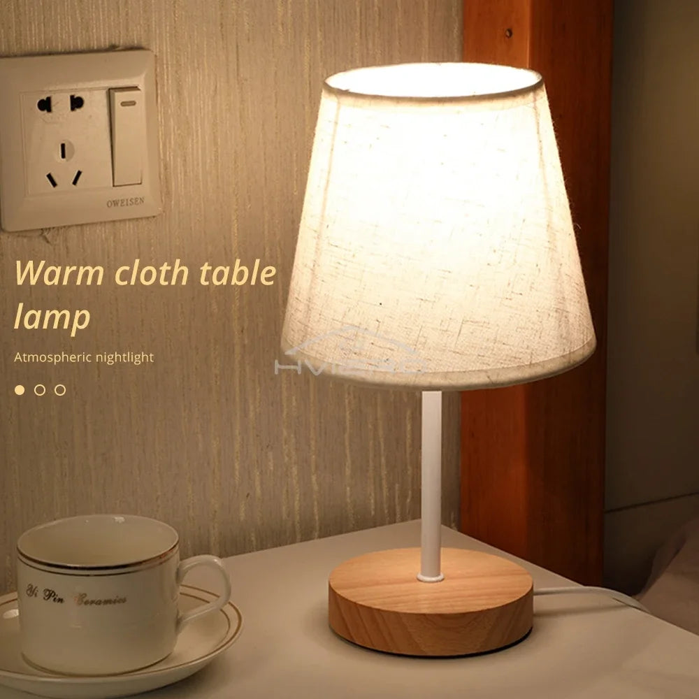 Modern Desk and Lamp for Stylish Lighting