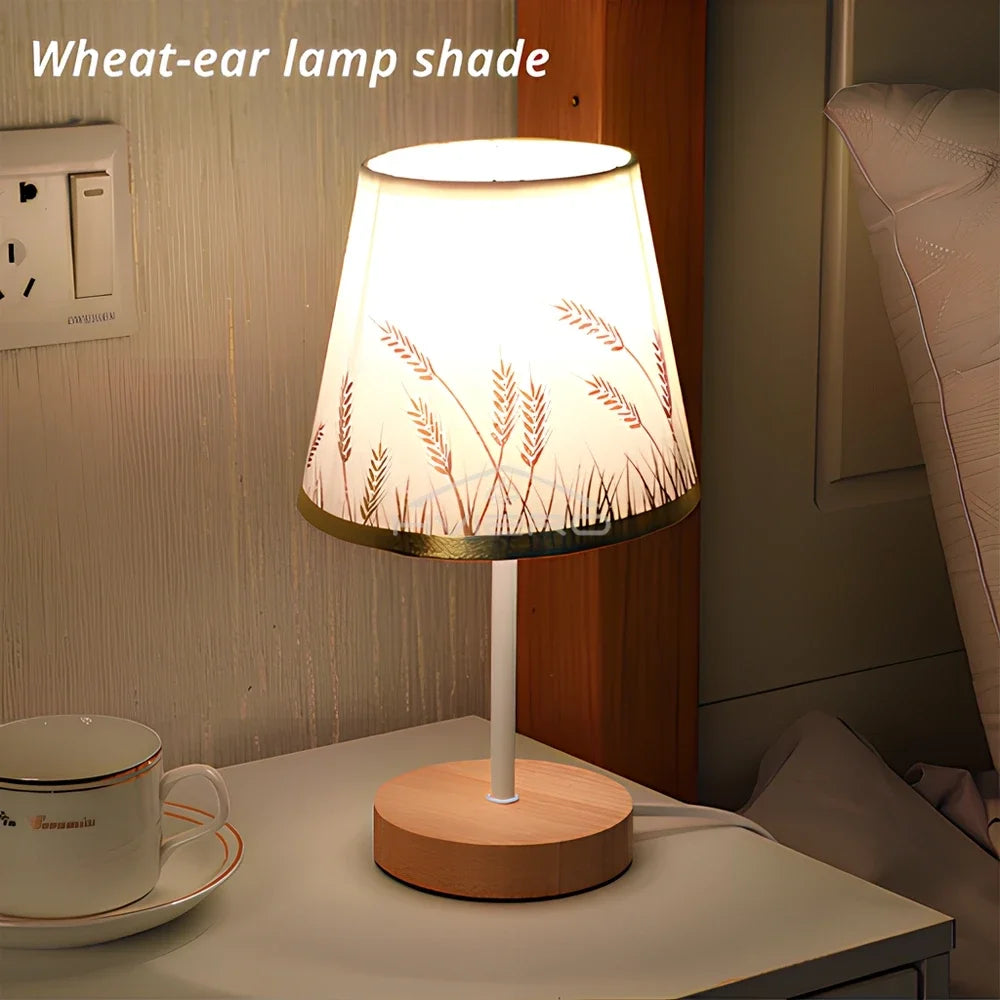 Modern Desk and Lamp for Stylish Lighting