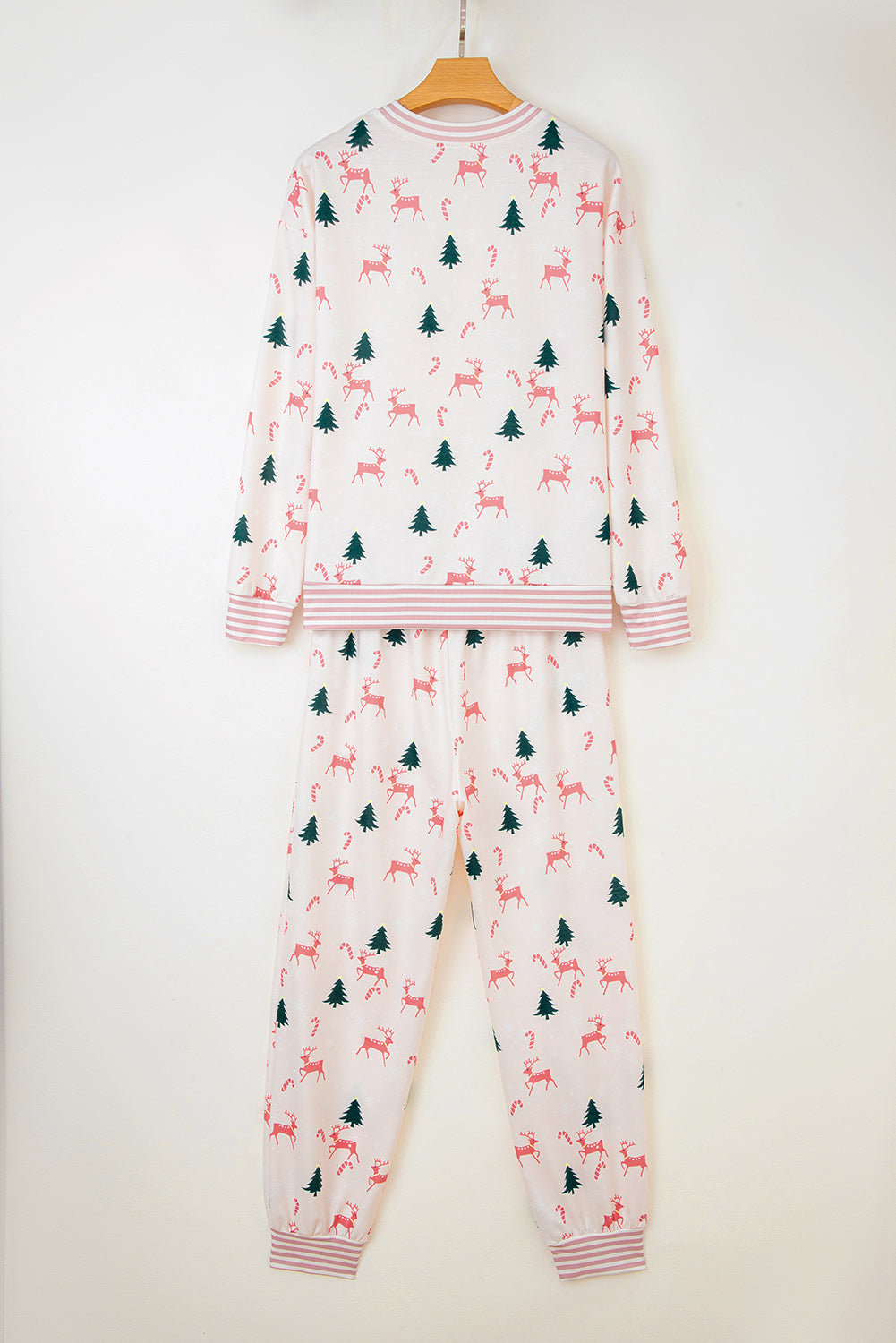 LuckeLadybug LLC Cozy Christmas Lounge Room Set with Reindeer and Tree Pattern