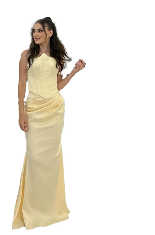Elegant mermaid evening gown for women in soft yellow, perfect for formal events and parties