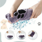 LuckeLadybug absorbent towel for pets, designed for quick drying and effective moisture removal