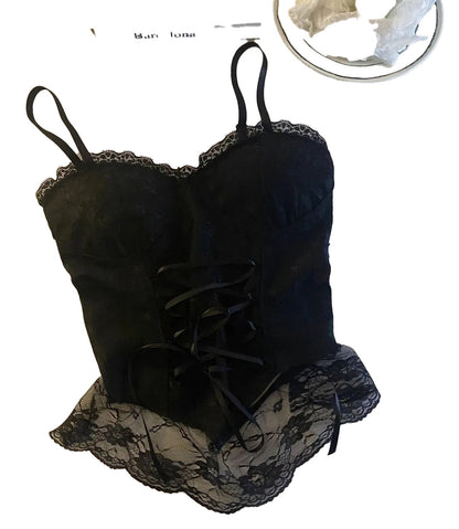 Sexy lace corset crop top for women with black lace trim and adjustable straps