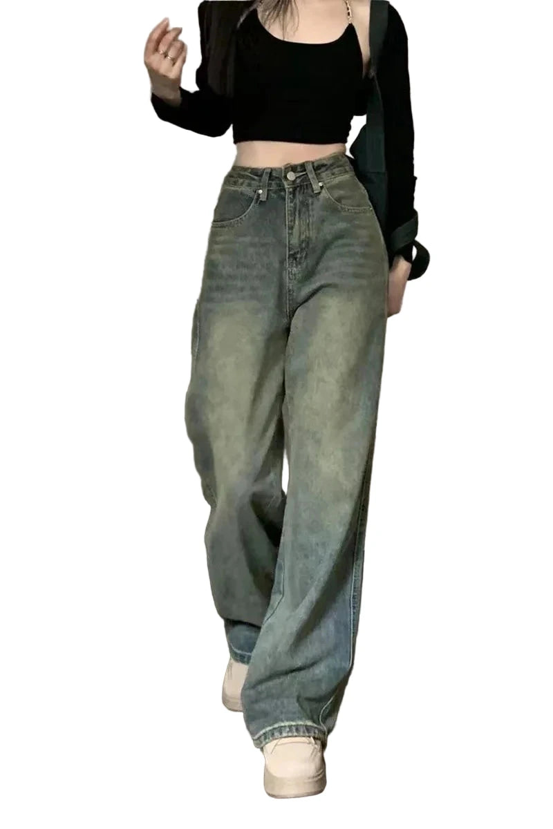 Trendy y2k baggy jeans women in faded blue with a relaxed fit and high waist